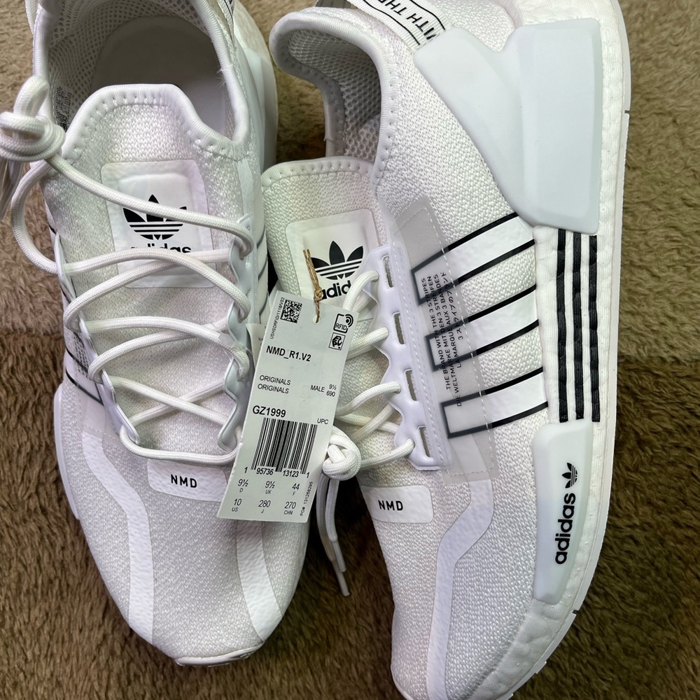 Adidas Nmd_r1.V2 White/Black Size 10 - image 4